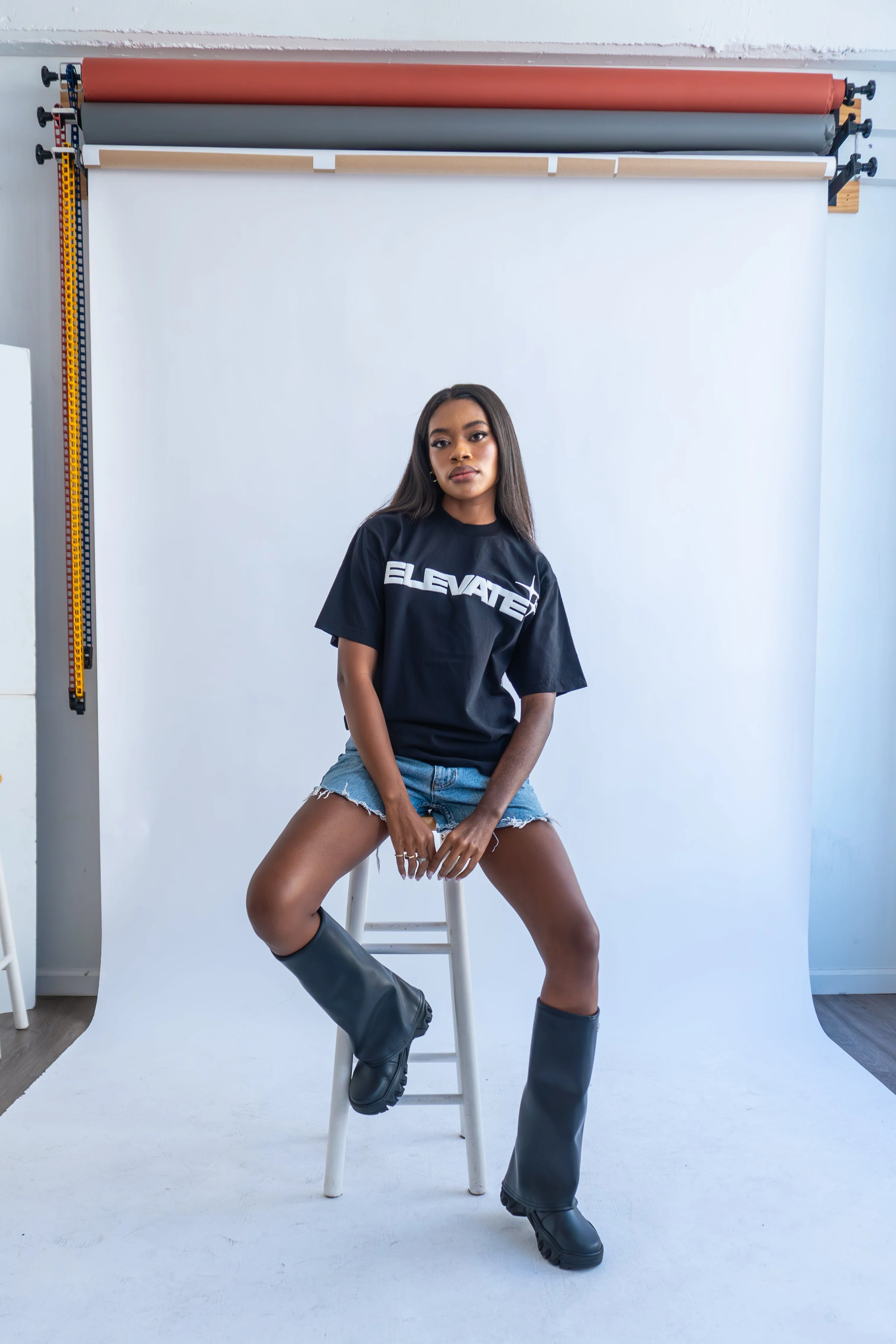 Capsule Tee - Black - Image 3